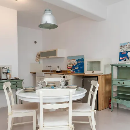 Milou 1 Apartment Fanari (Mykonos)